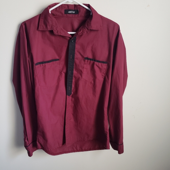 Maroon button down - Picture 3 of 5